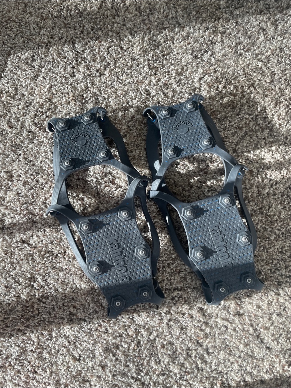 Kahtoola nanospikes size medium